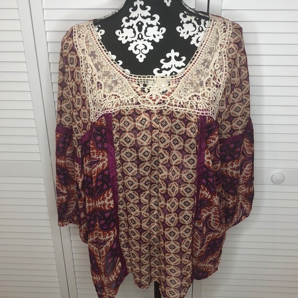 Bila Tops - Bila Sheer Lace Fuschia Peasant Blouse Large NWT